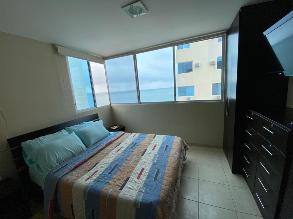 Comodo Apartamento Con Vista Al Mar. Salinas  Exterior photo